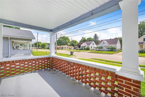 640 Seiberling Street Akron OH 44306