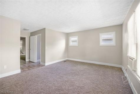 640 Seiberling Street Akron OH 44306
