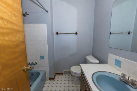 1538 Bonita Drive Akron OH 44313