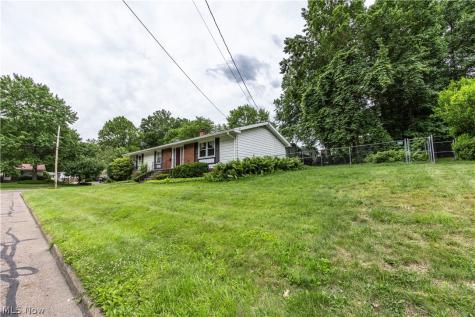1538 Bonita Drive Akron OH 44313