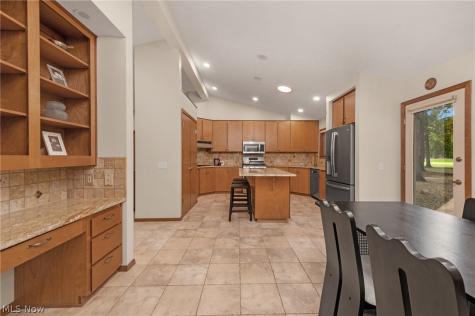 8784 Gatewood Drive North Ridgeville OH 44039