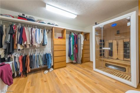 8784 Gatewood Drive North Ridgeville OH 44039