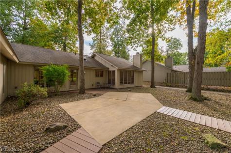 8784 Gatewood Drive North Ridgeville OH 44039