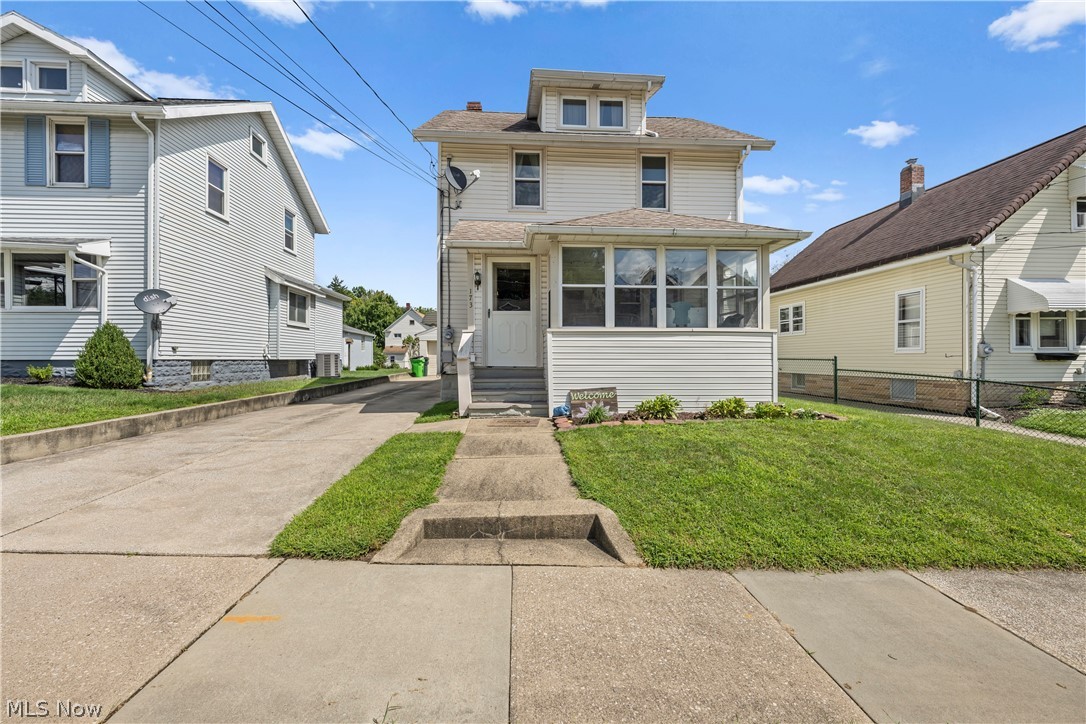 173 25th Street NW Barberton OH 44203
