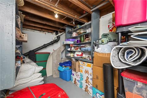 173 25th Street NW Barberton OH 44203