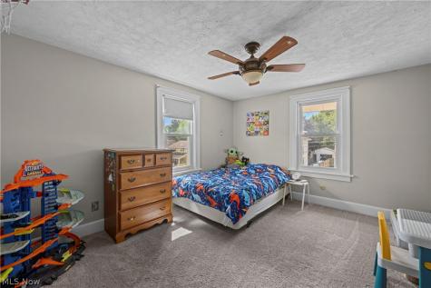173 25th Street NW Barberton OH 44203