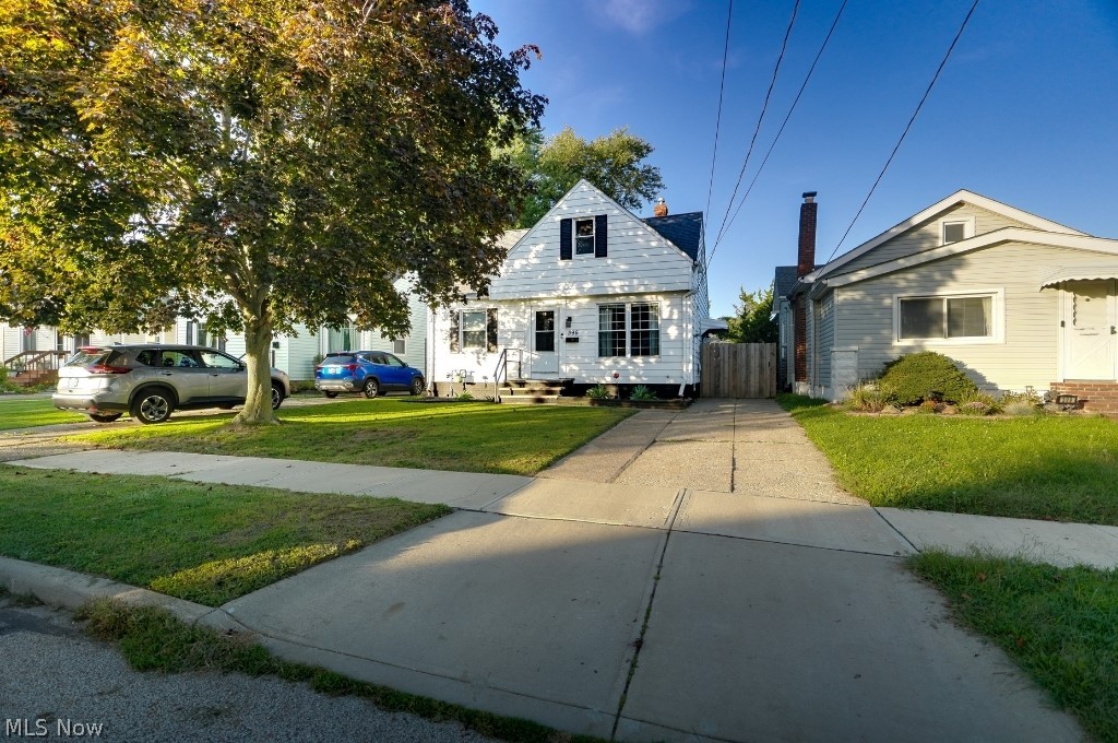 395 E 324th Street Willowick OH 44095