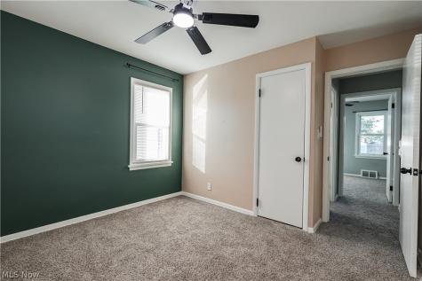 395 E 324th Street Willowick OH 44095