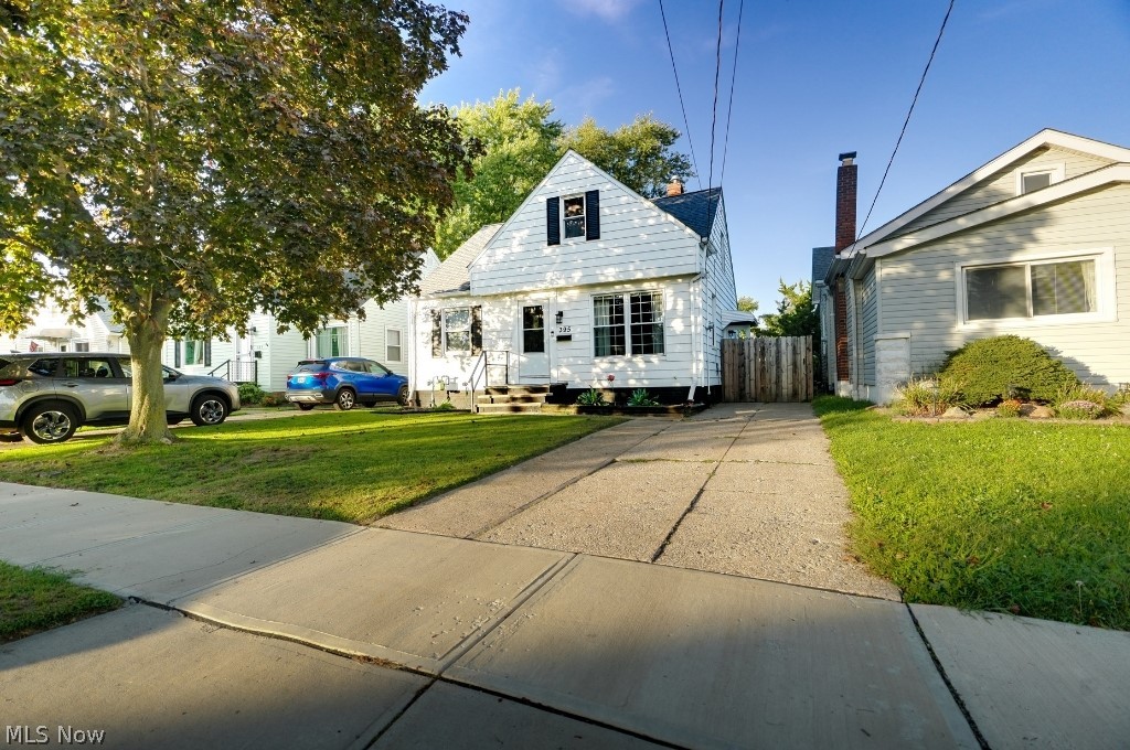 395 E 324th Street Willowick OH 44095