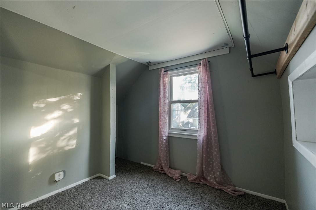 395 E 324th Street Willowick OH 44095