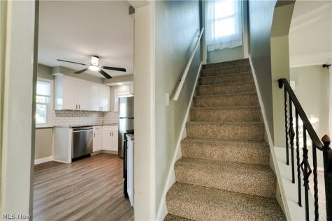395 E 324th Street Willowick OH 44095