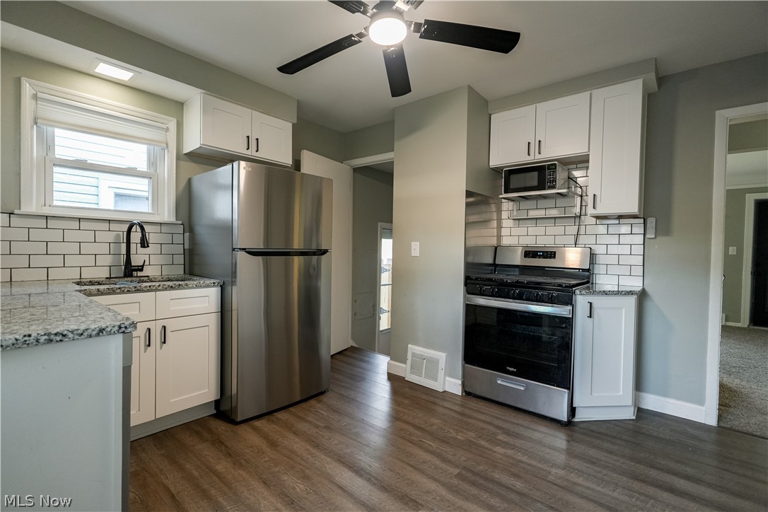 395 E 324th Street Willowick OH 44095