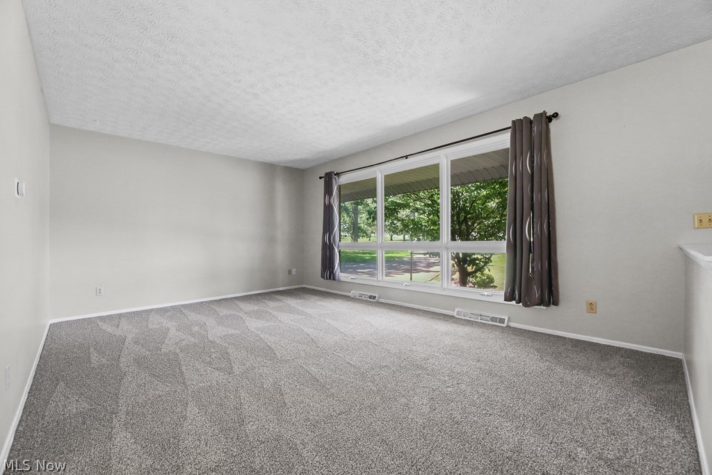 6000 Oakhill Avenue NE Alliance OH 44601