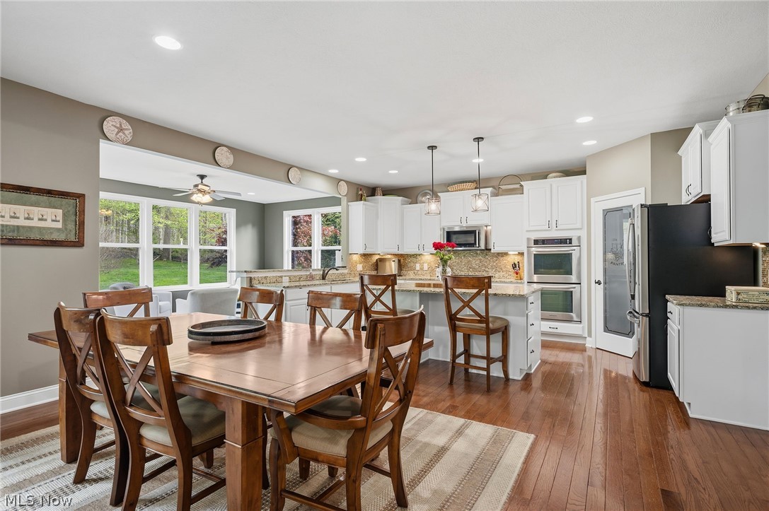 7695 Cottonwood Trail Chagrin Falls OH 44023