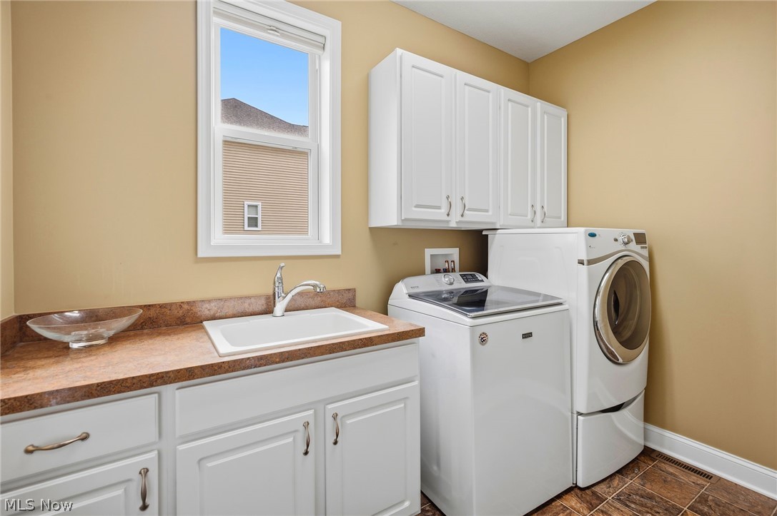 7695 Cottonwood Trail Chagrin Falls OH 44023