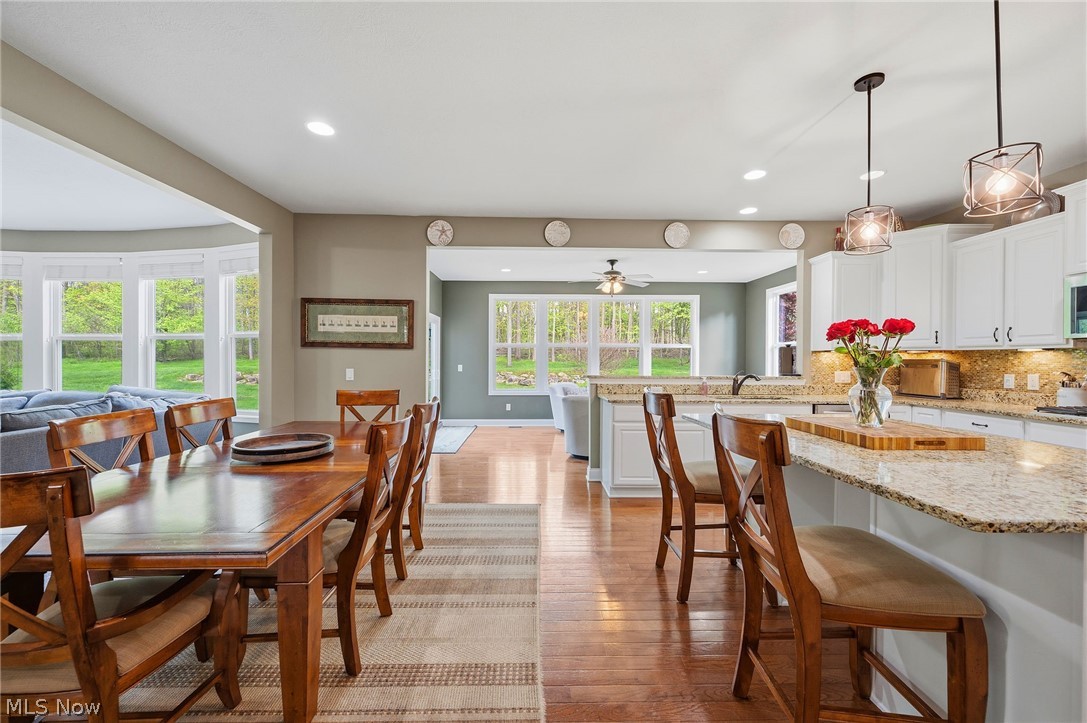 7695 Cottonwood Trail Chagrin Falls OH 44023