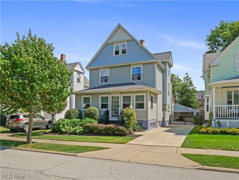 1639 Rosewood Avenue Lakewood OH 44107