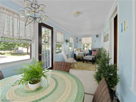 1639 Rosewood Avenue Lakewood OH 44107