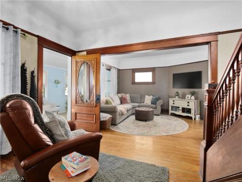1639 Rosewood Avenue Lakewood OH 44107
