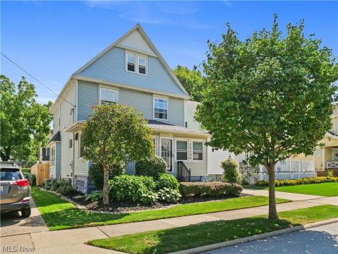 1639 Rosewood Avenue Lakewood OH 44107