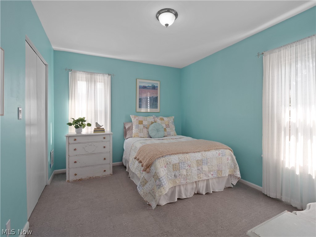 1639 Rosewood Avenue Lakewood OH 44107