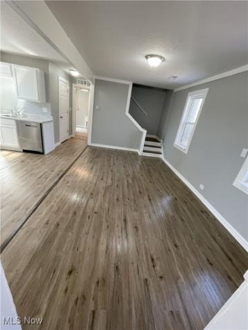 4704 W 150th Street Cleveland OH 44135