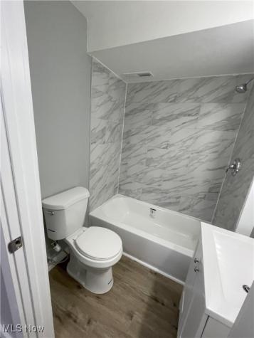 4704 W 150th Street Cleveland OH 44135