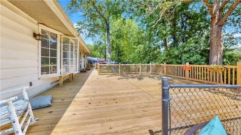 173 Brentview Drive Grafton OH 44044