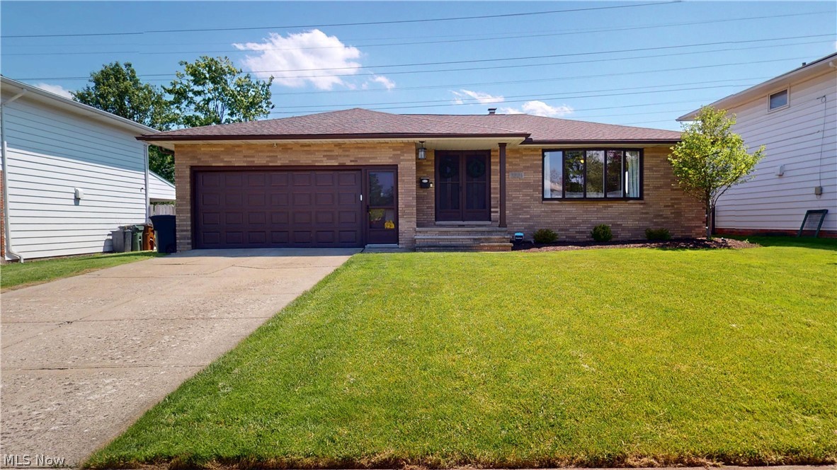 2221 Coventry Drive Parma OH 44134