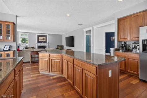 9328 Buttercup Court North Ridgeville OH 44039