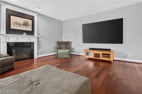 9328 Buttercup Court North Ridgeville OH 44039