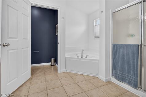 9328 Buttercup Court North Ridgeville OH 44039