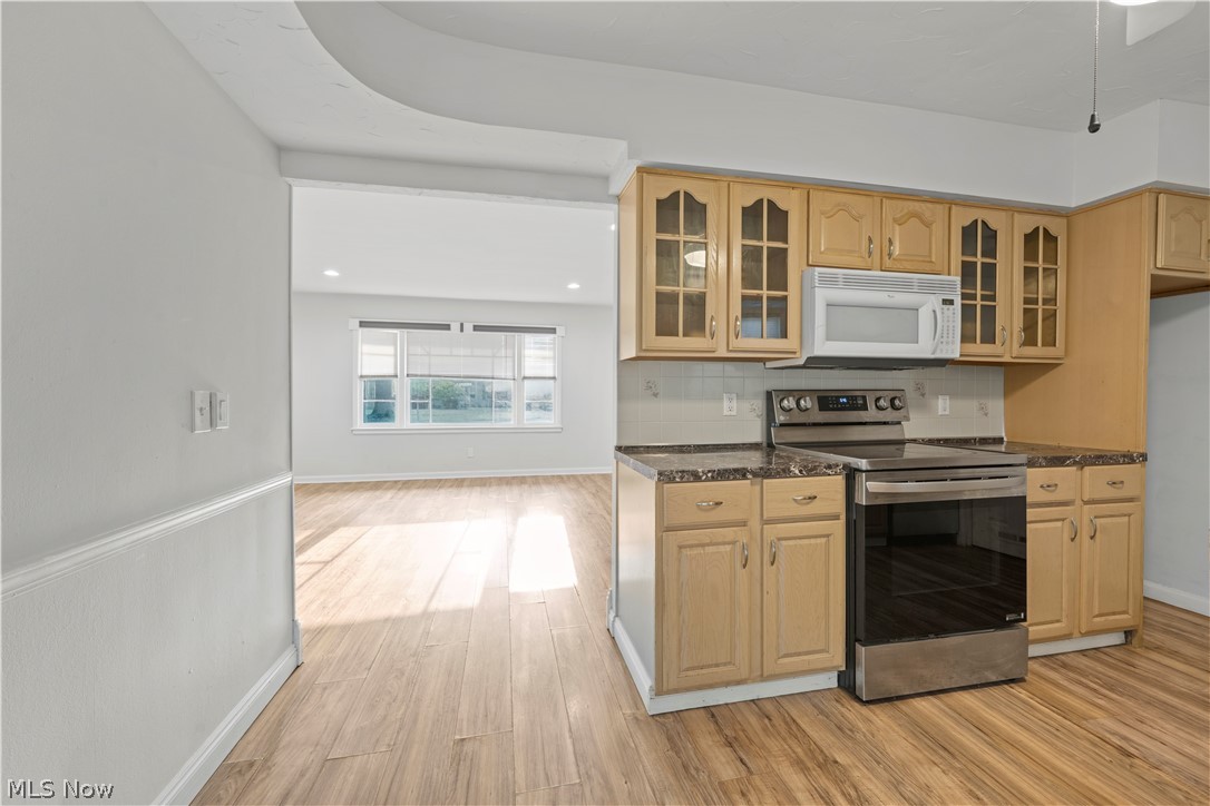 6869 Oakwood Road Parma Heights OH 44130