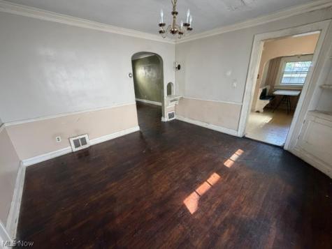 10607 S Highland Avenue Garfield Heights OH 44125