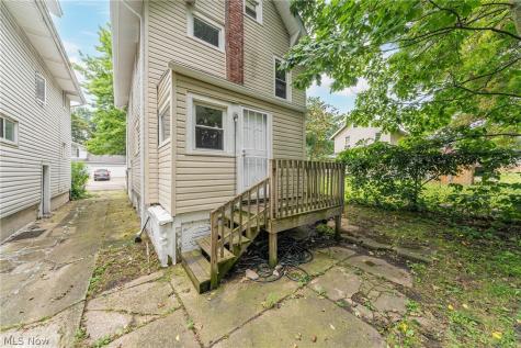 762 Garfield Street Akron OH 44310