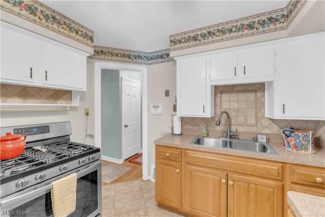 4456 W 57th Street Cleveland OH 44144