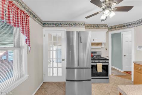 4456 W 57th Street Cleveland OH 44144