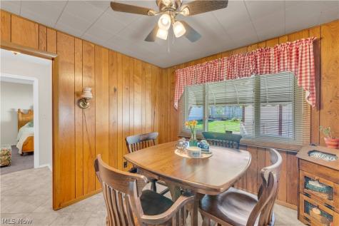 4456 W 57th Street Cleveland OH 44144