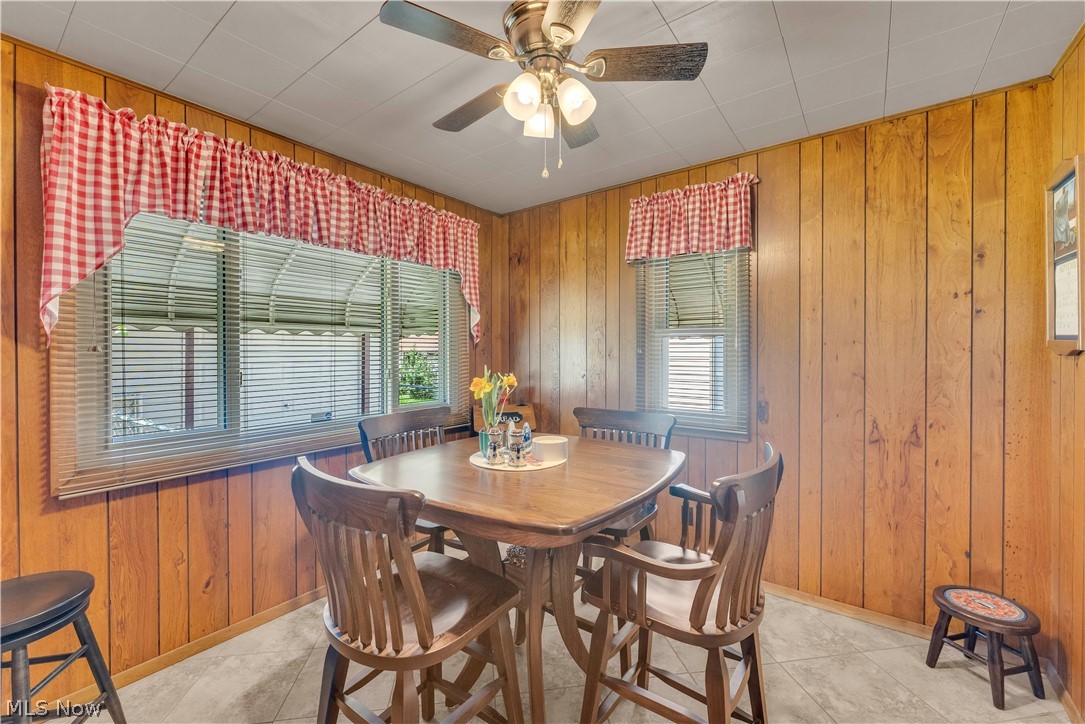 4456 W 57th Street Cleveland OH 44144