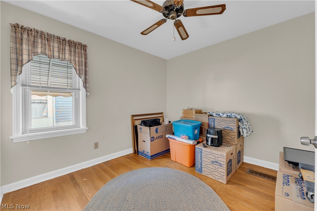 4456 W 57th Street Cleveland OH 44144