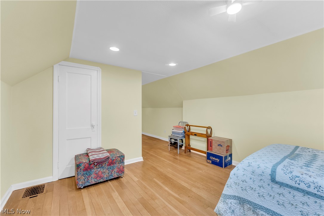 4456 W 57th Street Cleveland OH 44144