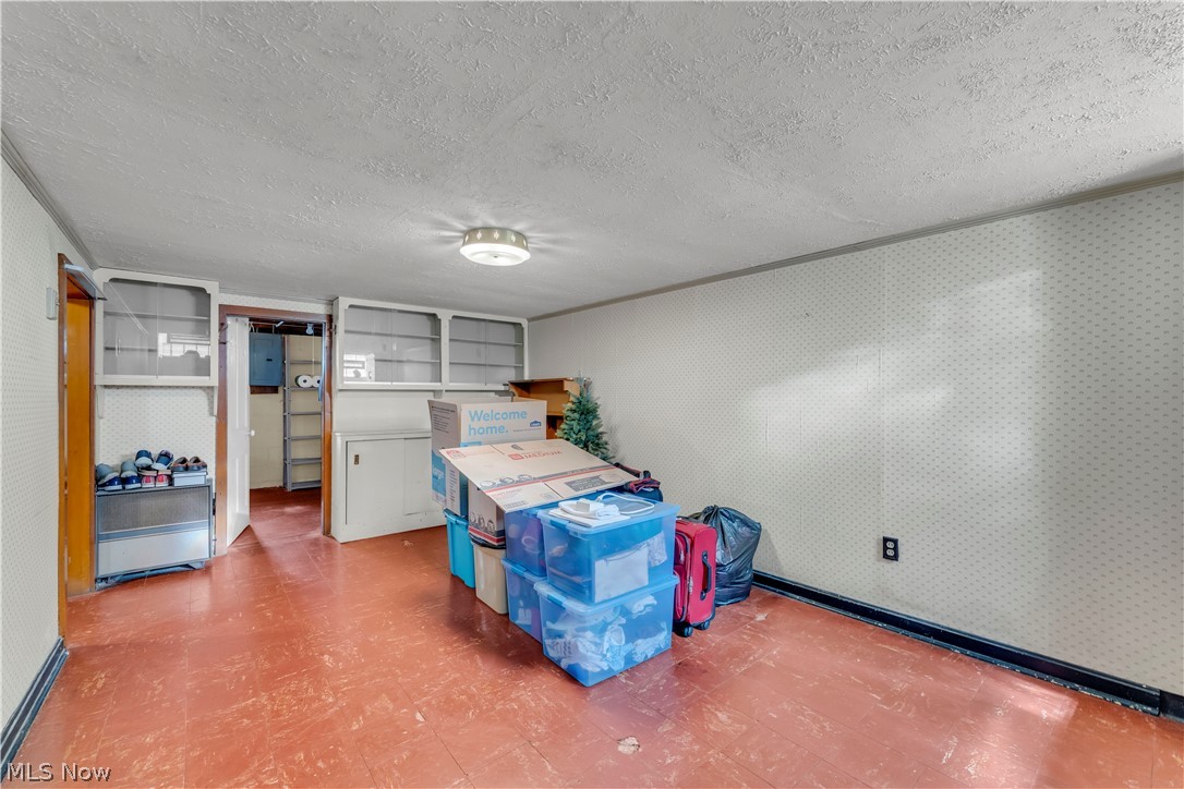 4456 W 57th Street Cleveland OH 44144