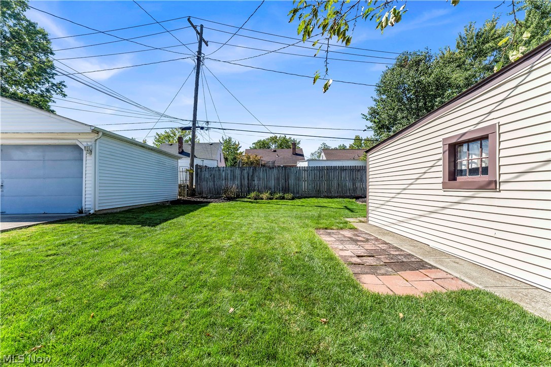 4456 W 57th Street Cleveland OH 44144