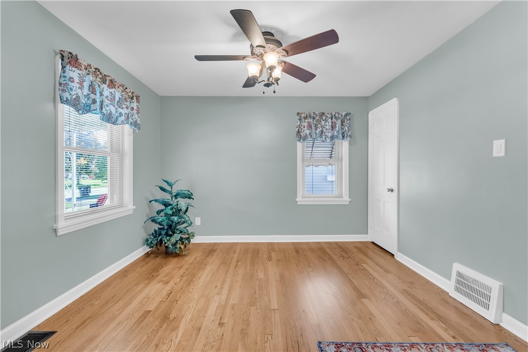 4456 W 57th Street Cleveland OH 44144