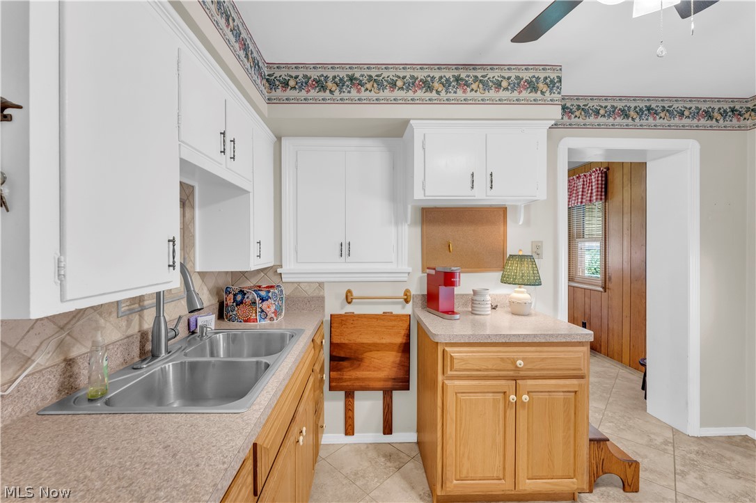 4456 W 57th Street Cleveland OH 44144