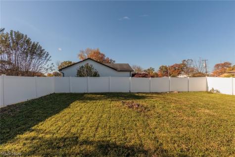 5009 Spaulding Court Lorain OH 44053