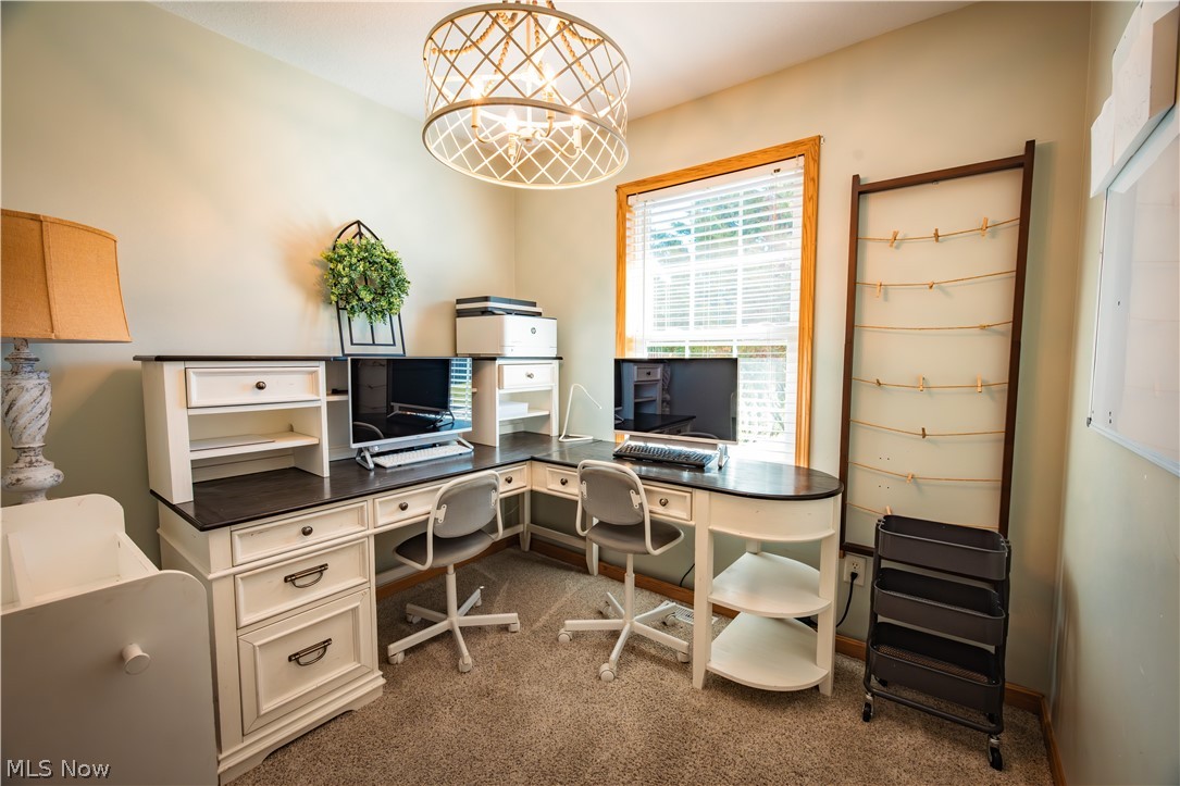 10465 Carrousel Woods Drive New Middletown OH 44442
