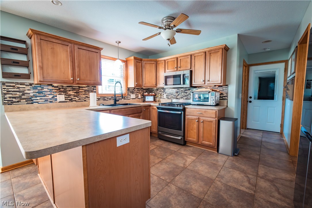 10465 Carrousel Woods Drive New Middletown OH 44442