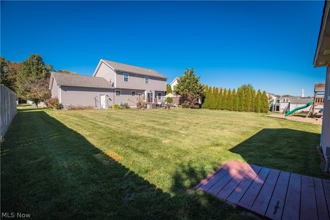 10465 Carrousel Woods Drive New Middletown OH 44442