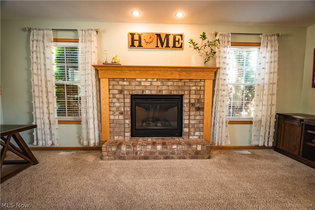 10465 Carrousel Woods Drive New Middletown OH 44442